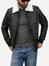 Lade das Bild in den Galerie-Viewer, Men Black Leather Shearling Bomber Jacket