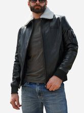 Lade das Bild in den Galerie-Viewer, Black Leather Aviator Jacket