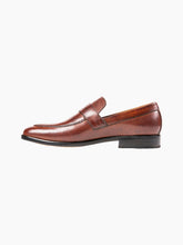 Load image into Gallery viewer, Moccasins Cognac Loafers For Men
