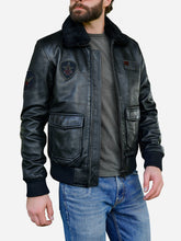 Load image into Gallery viewer, Men Black leather flight bomber jacket
